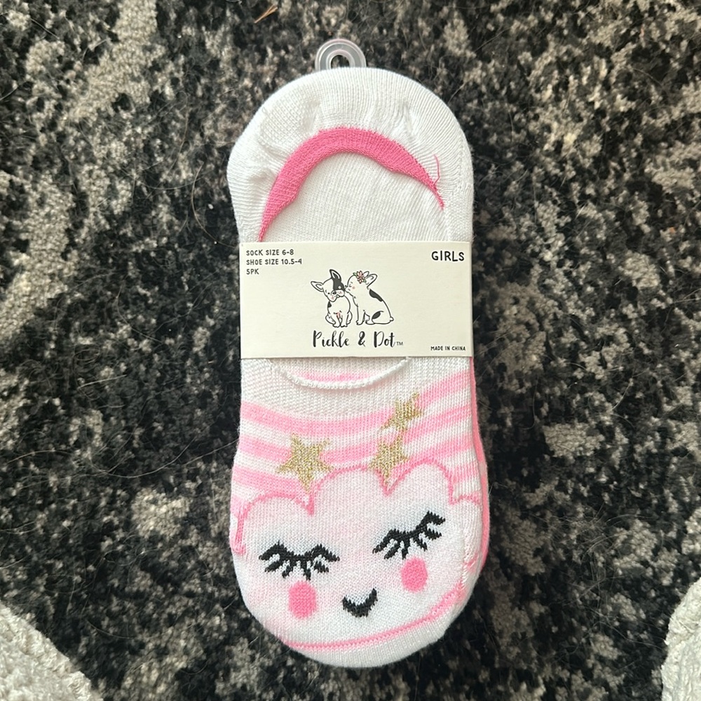 NWT women’s low cut socks for slip on shoes. Size 6-8. 5 pack.